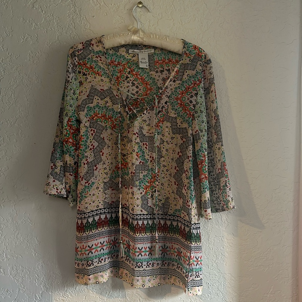 American Rag Cie small sheer top. Mint. Tasseled lace up neckline. Vintage.